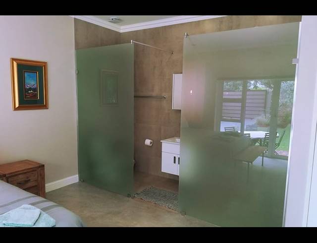 3 bed property to rent in LINDEN